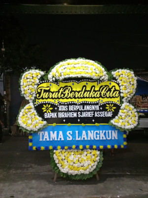 Papan Bunga Duka di Salawu