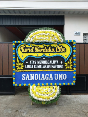 Papan Bunga Duka di Salawu